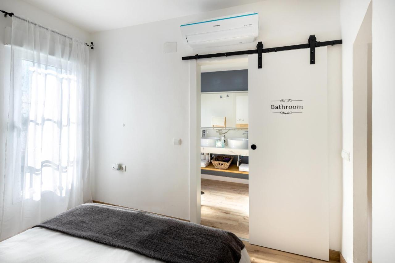 Living Albayzin. Parking & Wifi Apartment Granada Exterior photo