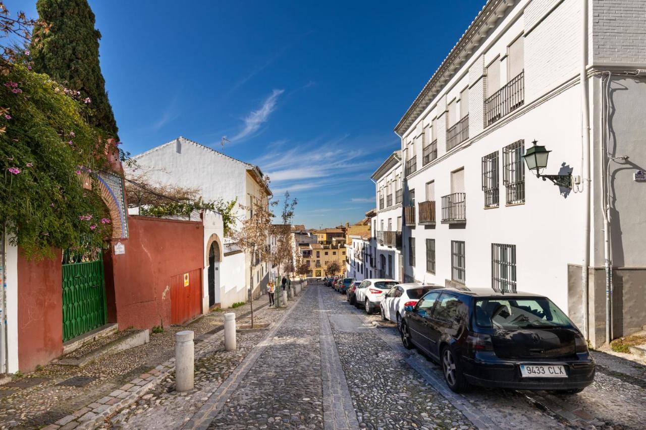Living Albayzin. Parking & Wifi Apartment Granada Exterior photo